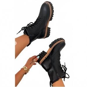 NEW TULIPANO women's lattifa combat boots in black